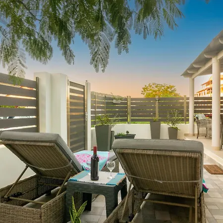 Willa Drosoula House *