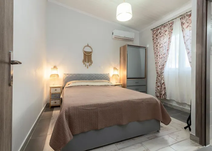 Drosoula House